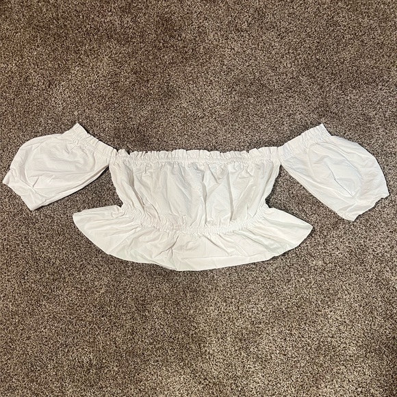 NanaMacs ruffled off the shoulder crop top, white, size large - Picture 4 of 10